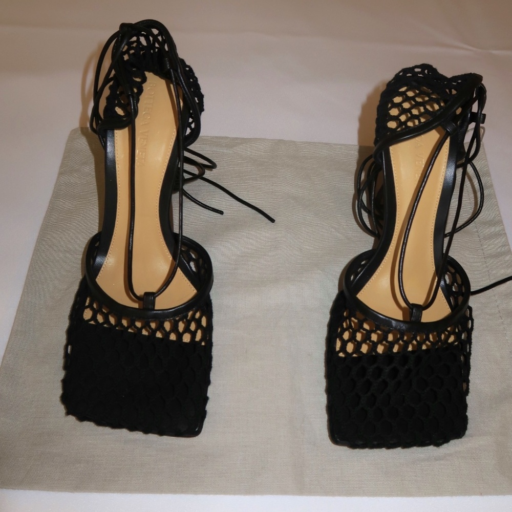 Bottega Veneta black stretch web heels